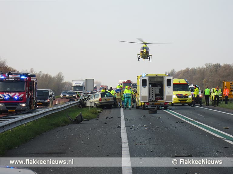 Ongeval met beknelling op N59 Hellegatsplein