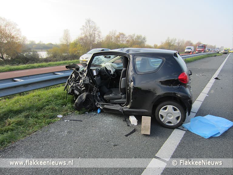 Ongeval met beknelling op N59 Hellegatsplein