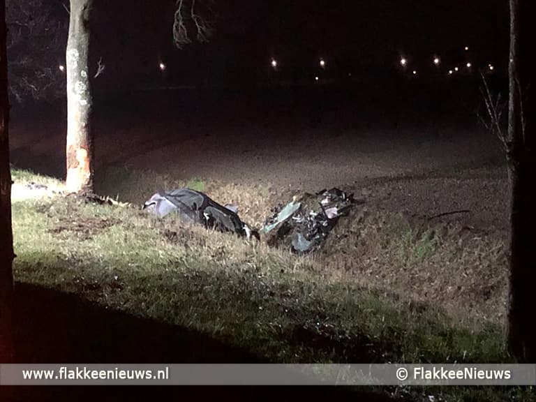 Automobilist overleden op de Magdalenadijk bij Achthuizen