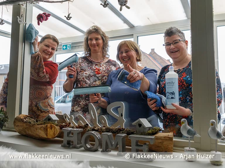 Ha-Ra op schoonmaakbezoek bij Woonhoeve de Schaapskooij