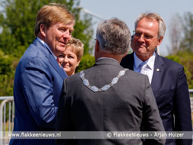 Koning Willem-Alexander bezoekt Windpark Krammer