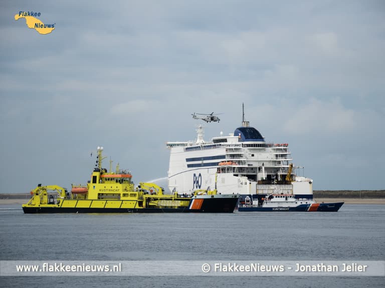 KNRM Stellendam in actie bij evacuatieoefening Maasvlakte