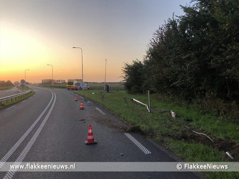 Zoekactie naar bestuurder ongeval Magdalenadijk Oude-Tonge
