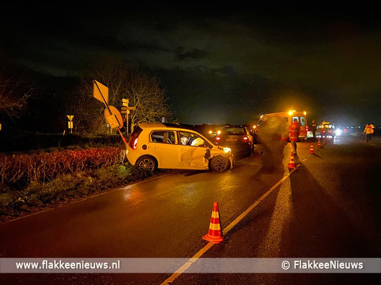 Frontale botsing op Langeweg Ooltgensplaat