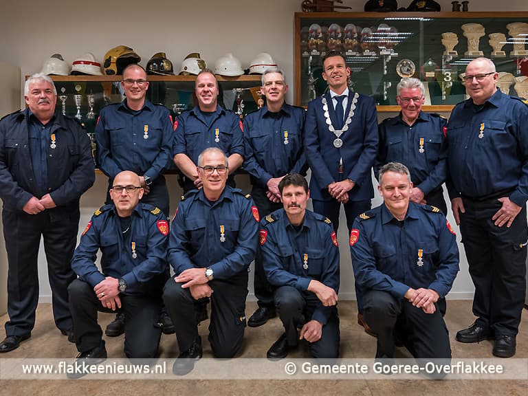 Tien brandweermannen Koninklijk onderscheiden