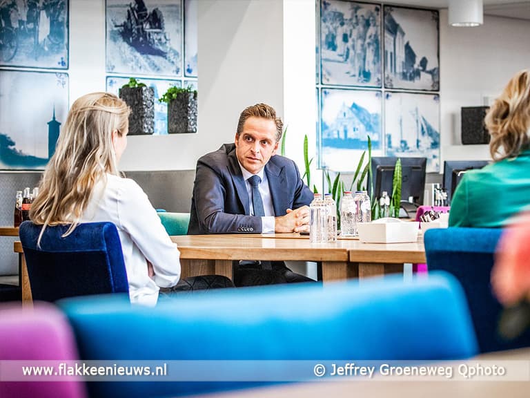 Minister De Jonge op werkbezoek bij Nieuw Rijsenburgh