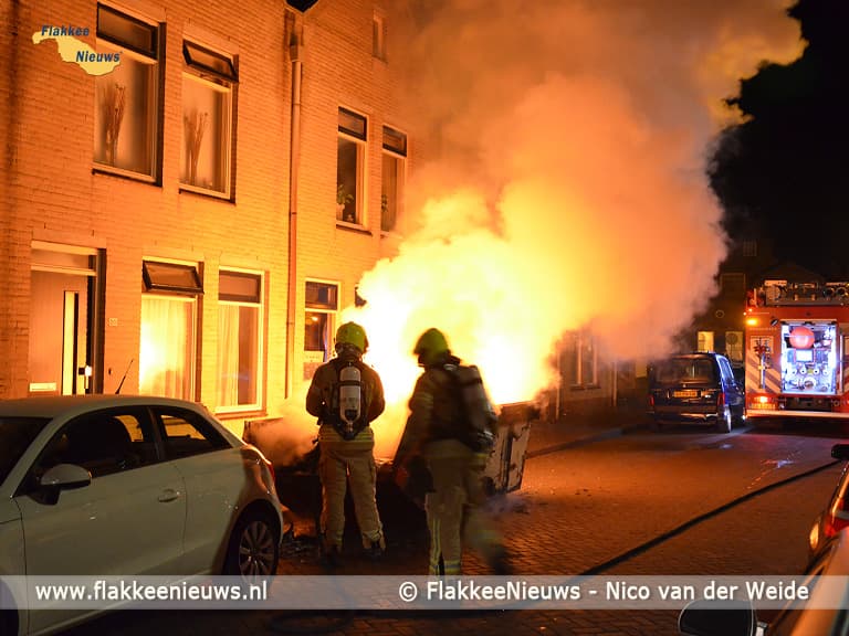 Brandweer rukt uit voor brand Sommelsdijk