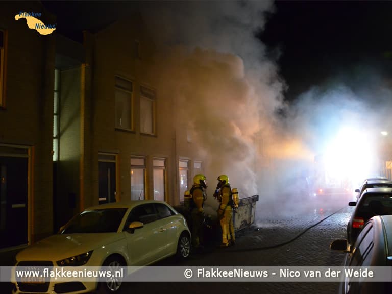 Brandweer rukt uit voor brand Sommelsdijk