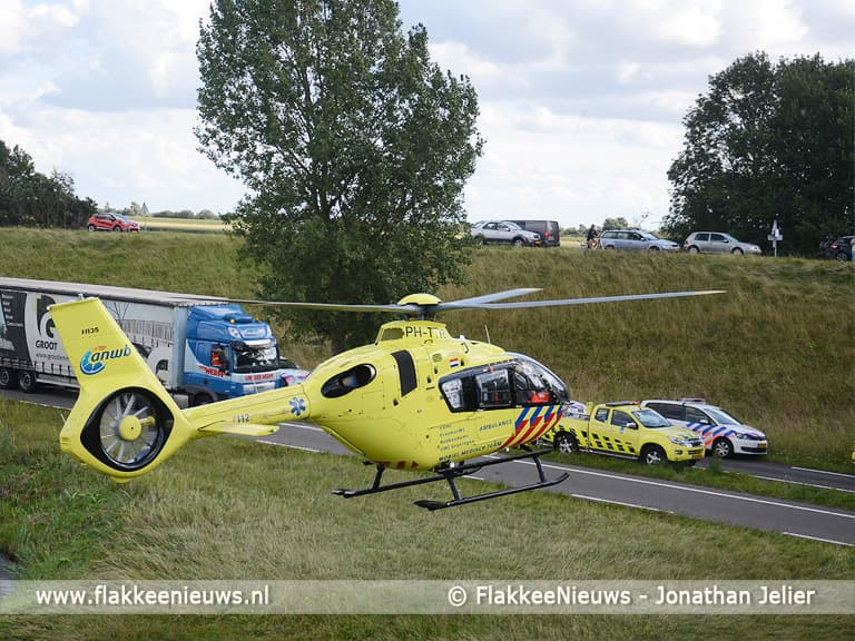 N57 nabij Goedereede afgesloten door ongeval