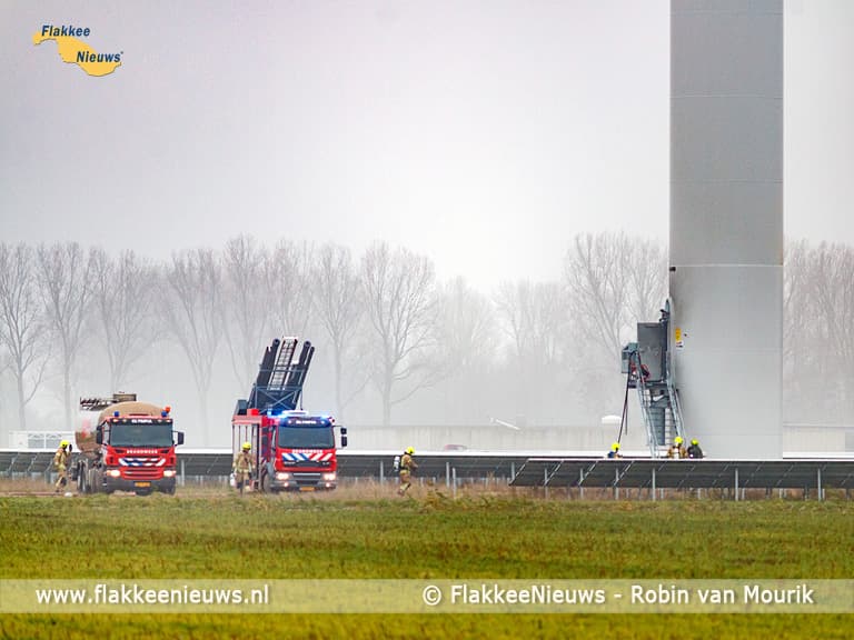 Brandweer rukt uit voor brand in windmolen