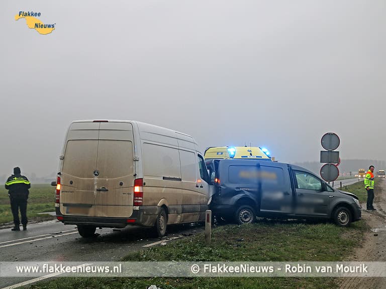Ongeval met drie voertuigen op N215