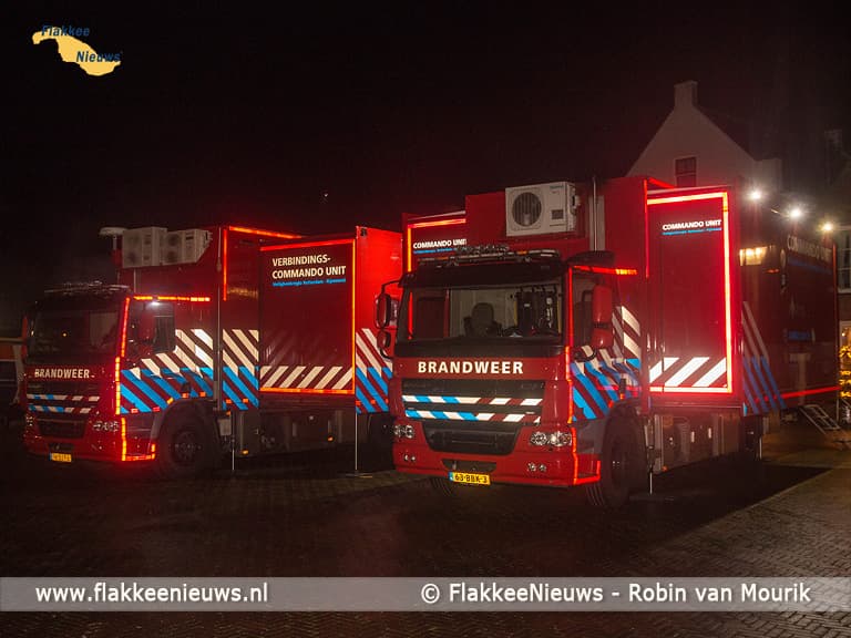 Grote uitslaande brand in Oude-Tonge