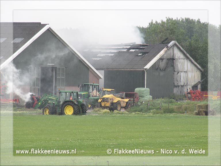Grote brand in loods Dirksland
