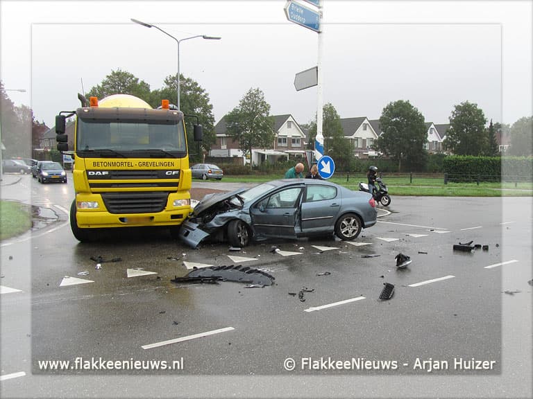 Ongeval N215 nabij Sommelsdijk
