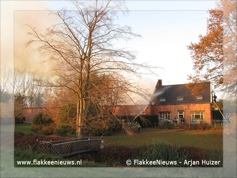 Grote brand in Achthuizen verwoest schuur