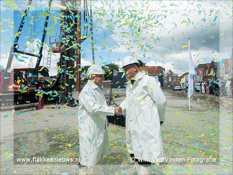 Confettiregen over Hart van Dirksland