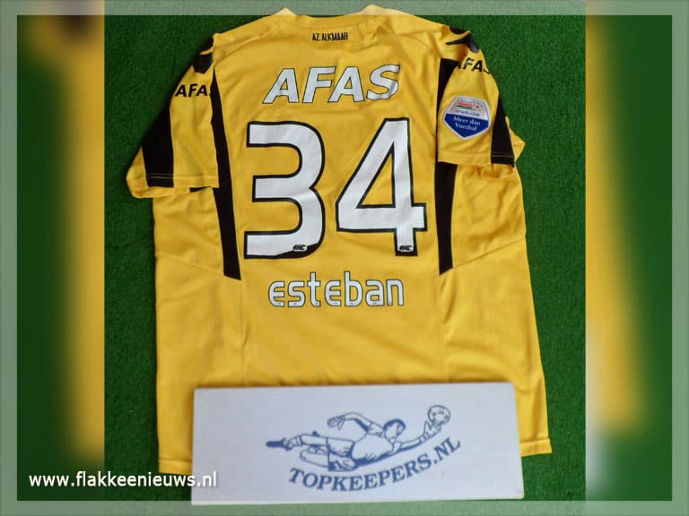 Kikaveilingflakkee.nl veilt shirts voor Kika