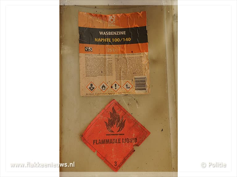 Politie zoekt getuigen scheepsbrand Stellendam