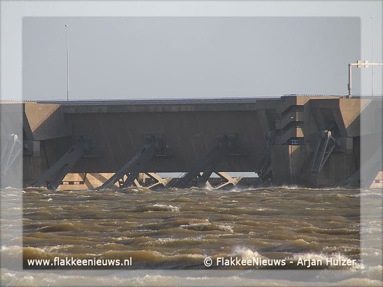 Hoge waterstand vergt extra controle
