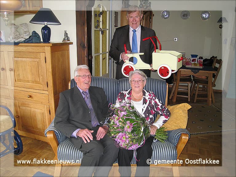 Burgemeester feliciteert echtpaar met 60-jarig huwelijk