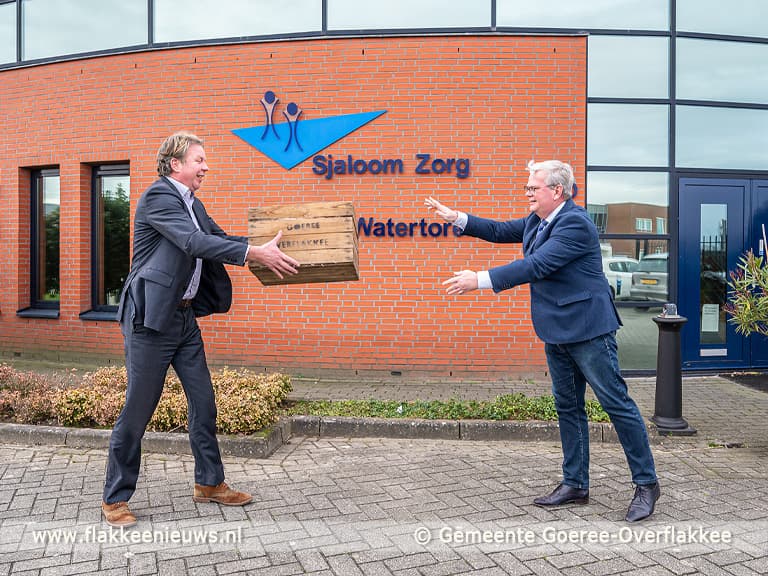 Goeree-Overflakkee bedankt zorg met streekpakket