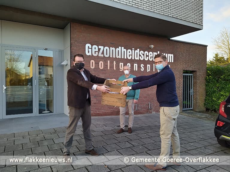Goeree-Overflakkee bedankt zorg met streekpakket