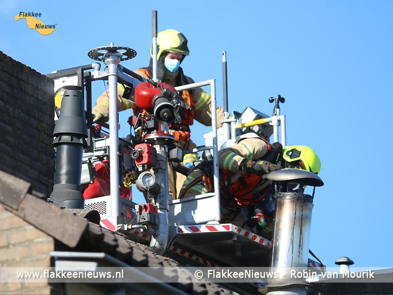 Brandweer rukt uit voor schoorsteenbrand Nieuwe-Tonge