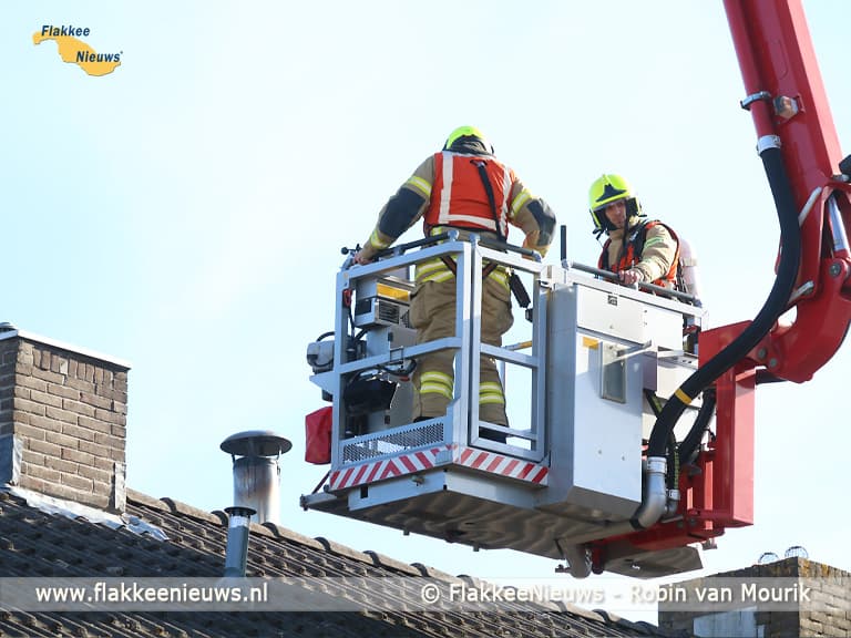Brandweer rukt uit voor schoorsteenbrand Nieuwe-Tonge