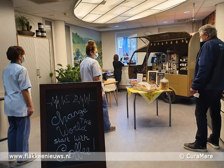 KoffieTukTuk en take-away bij ziekenhuis