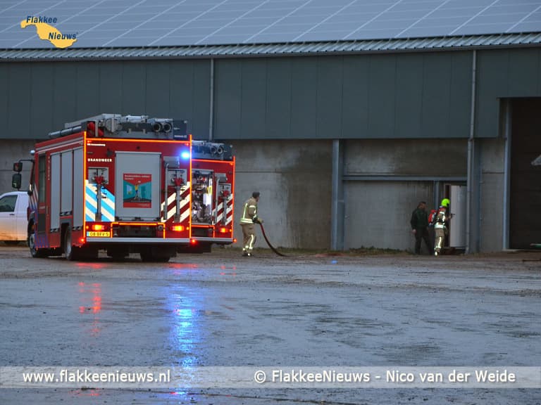 Inzet brandweer voor een grote brand in een schuur