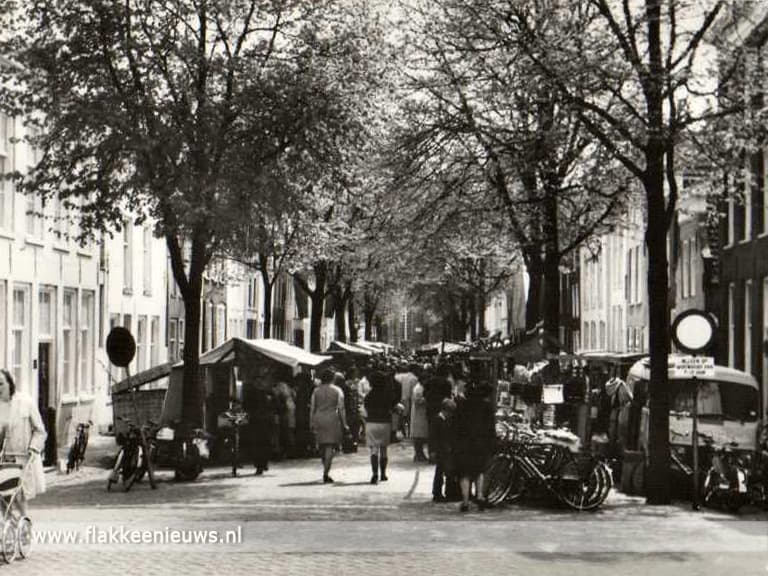 Ingezonden: weekmarkt blijft in Middelharnis?