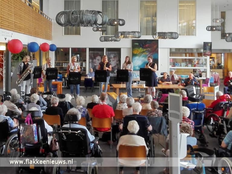 Eindelijk weer een groep muzikanten in Nieuw Rijsenburgh