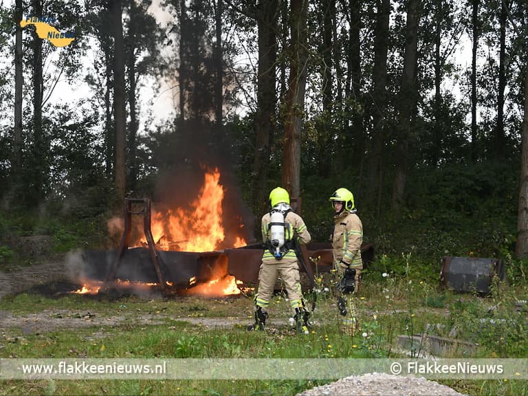 Brand in container en in personenwagen