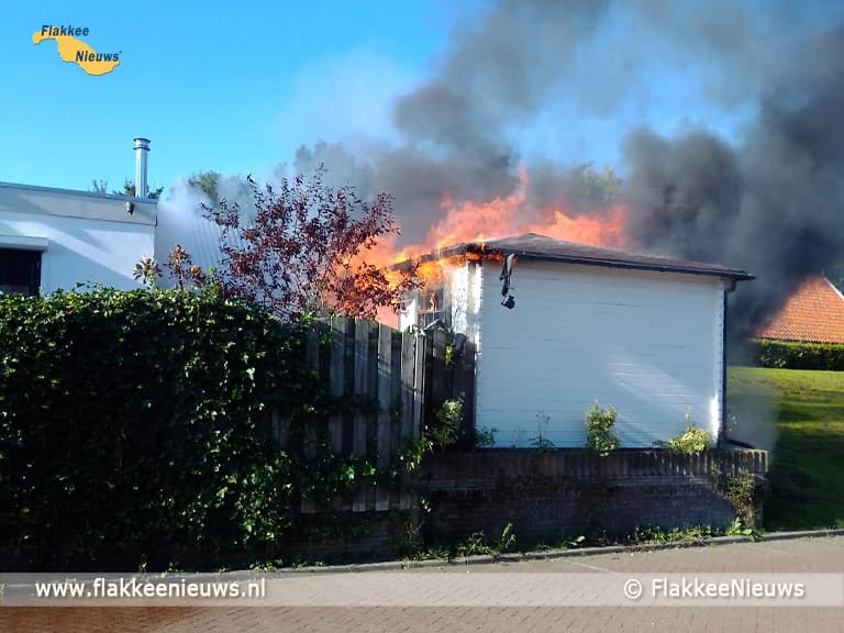 Brandweer uitgerukt naar middelbrand in Herkingen