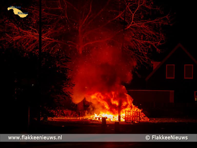 2022 feestelijk gestart met veel vuurwerk op Goeree-Overflakkee