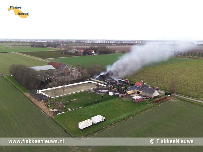 Grote brand in schuur bij Den Bommel