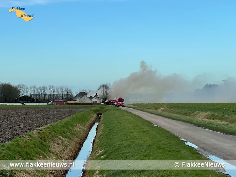 Grote brand in schuur bij Den Bommel