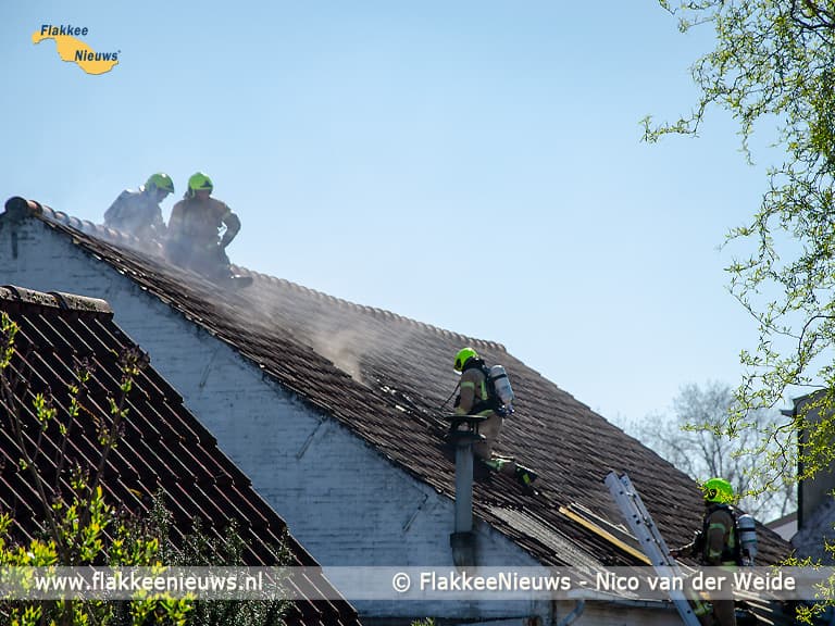 Grote brand in schuur Ooltgensplaat