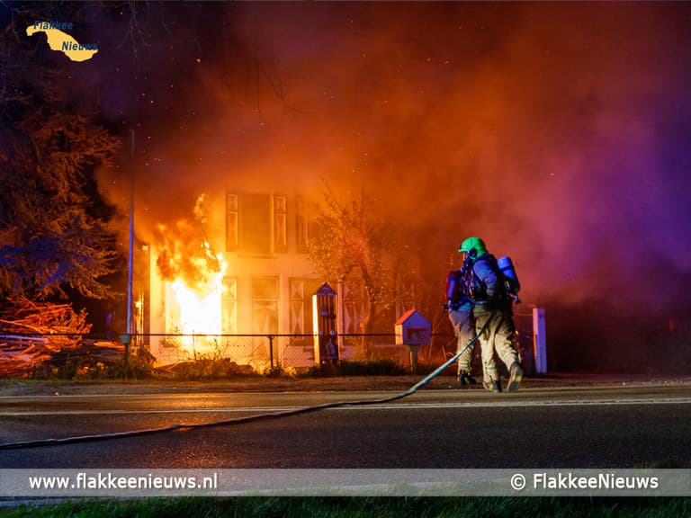 Zeer grote brand in Dirkslandse woning