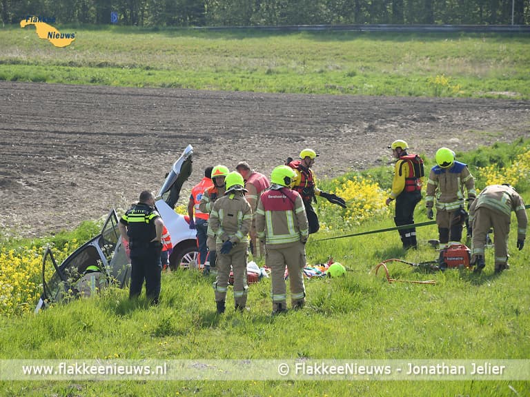 Slachtoffer gewond bij ongeval Oudelandsedijk