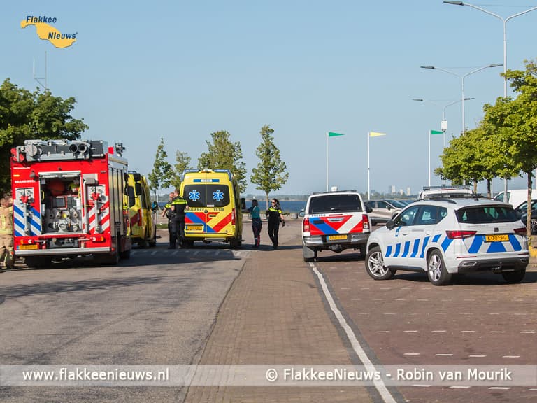 Twee gewonden bij brand op boot op het Haringvliet