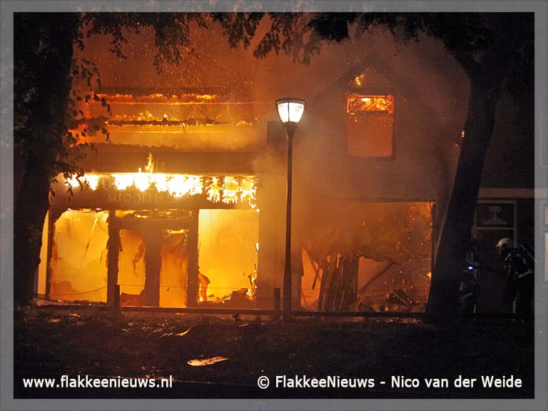 Grote brand Zandpad Middelharnis, twee verdachten