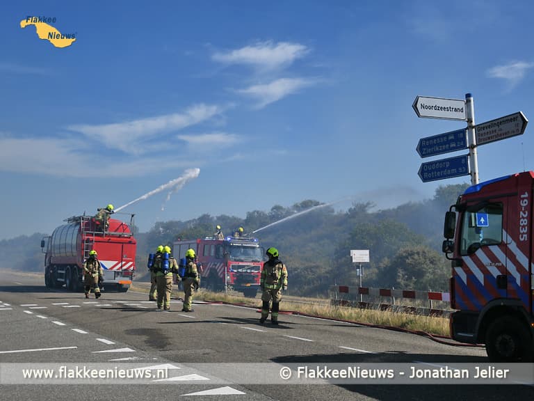 Grote duinbrand bij Ouddorp