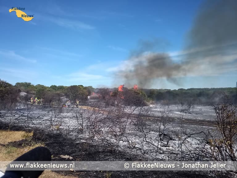 Grote duinbrand bij Ouddorp
