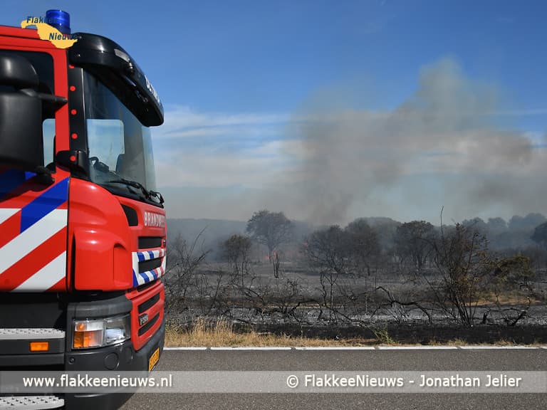 Grote duinbrand bij Ouddorp