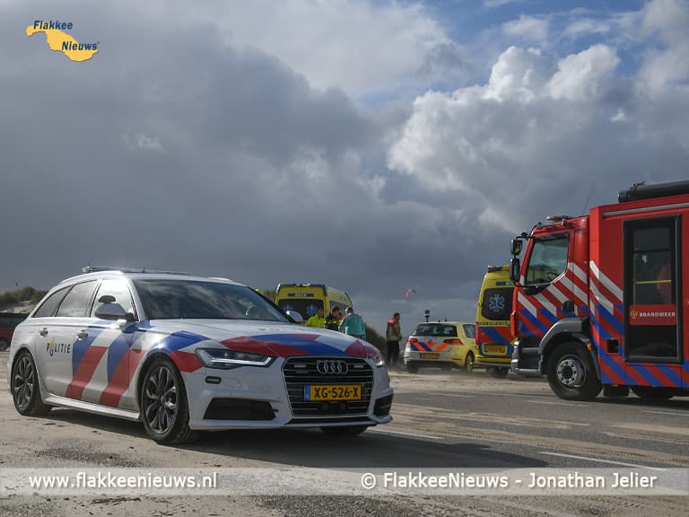 Veel hulpdiensten rukken uit voor gewonde kitesurfer