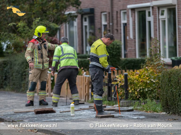 Brandweer ontruimt meerdere huizen in Middelharnis na gaslekkage