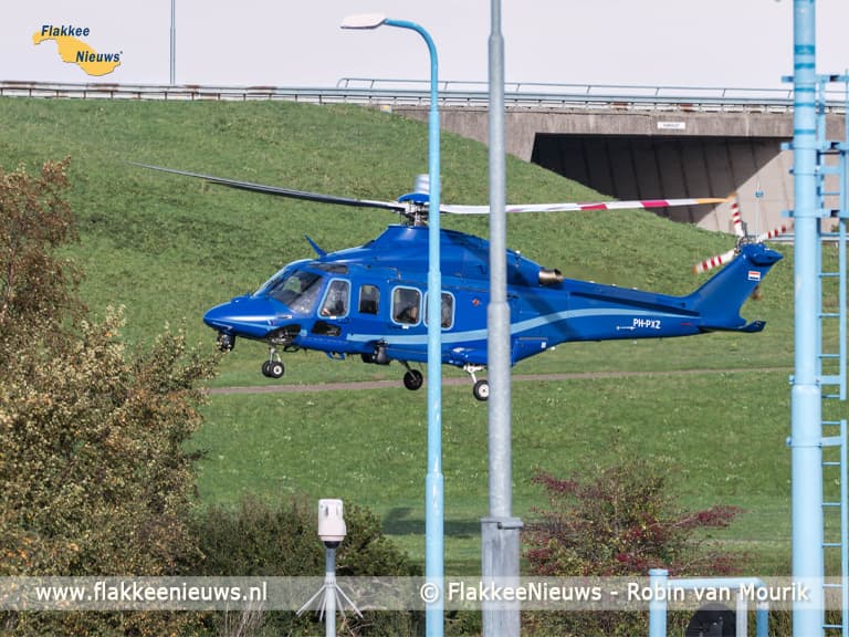 Grote oefening met Dienst Speciale Interventies bij Haringvlietsluizen