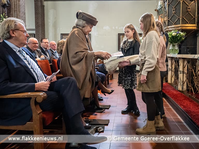 Indrukwekkende herdenking Ramp in Oude-Tonge