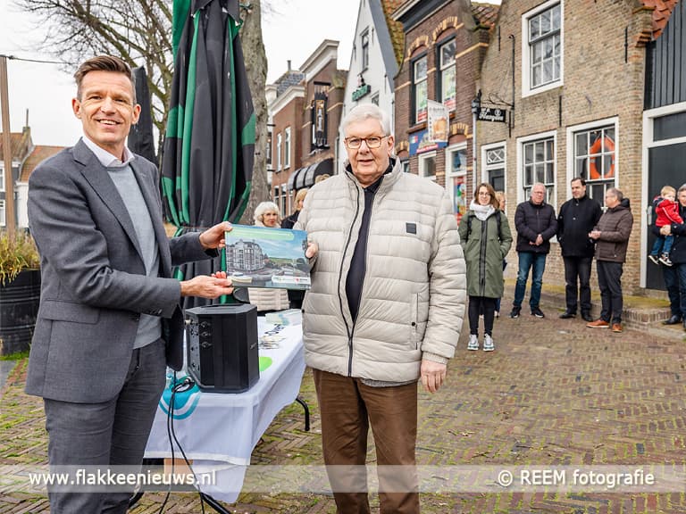 Vishotels haven Middelharnis geopend